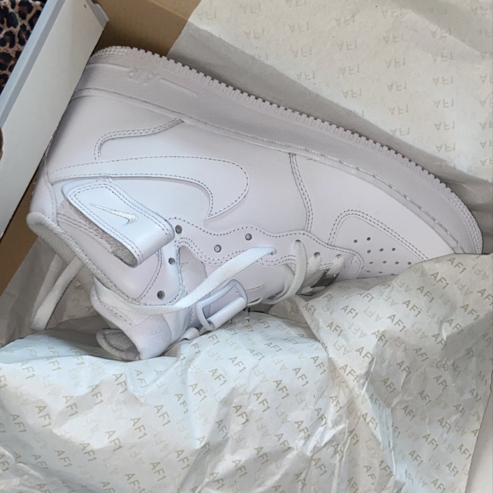 White air forces / high top